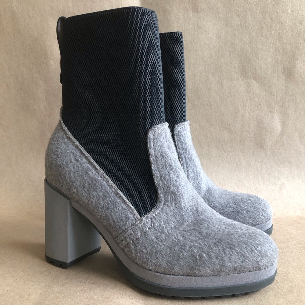 NAKED FEET Booties sz 8.5